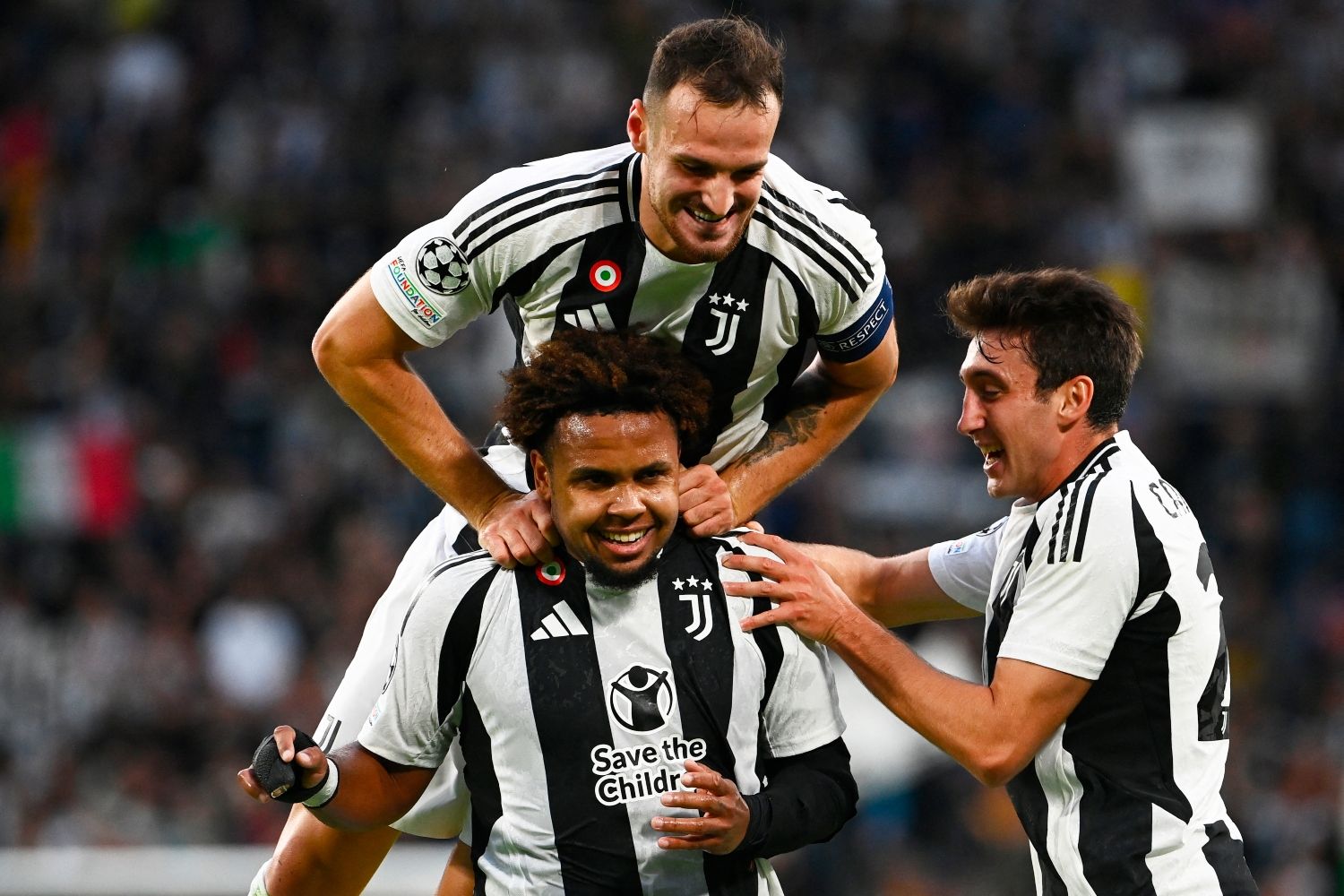 la juve con chi gioca stasera