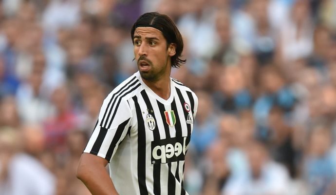Khedira.Juventus.sguardo.2015.16.jpg