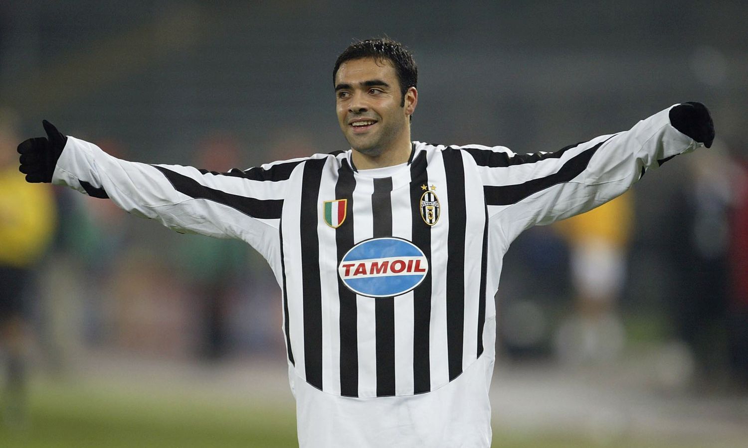Miccoli.Juve.Olympiacos.2003.esulta.jpg