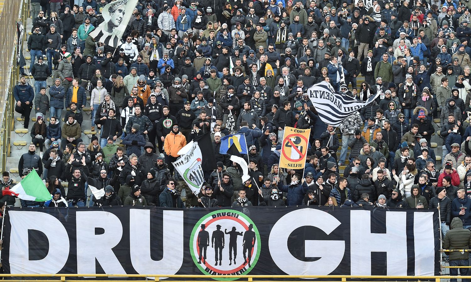 curva.drughi.bologna.juventus.2017.2018.jpg